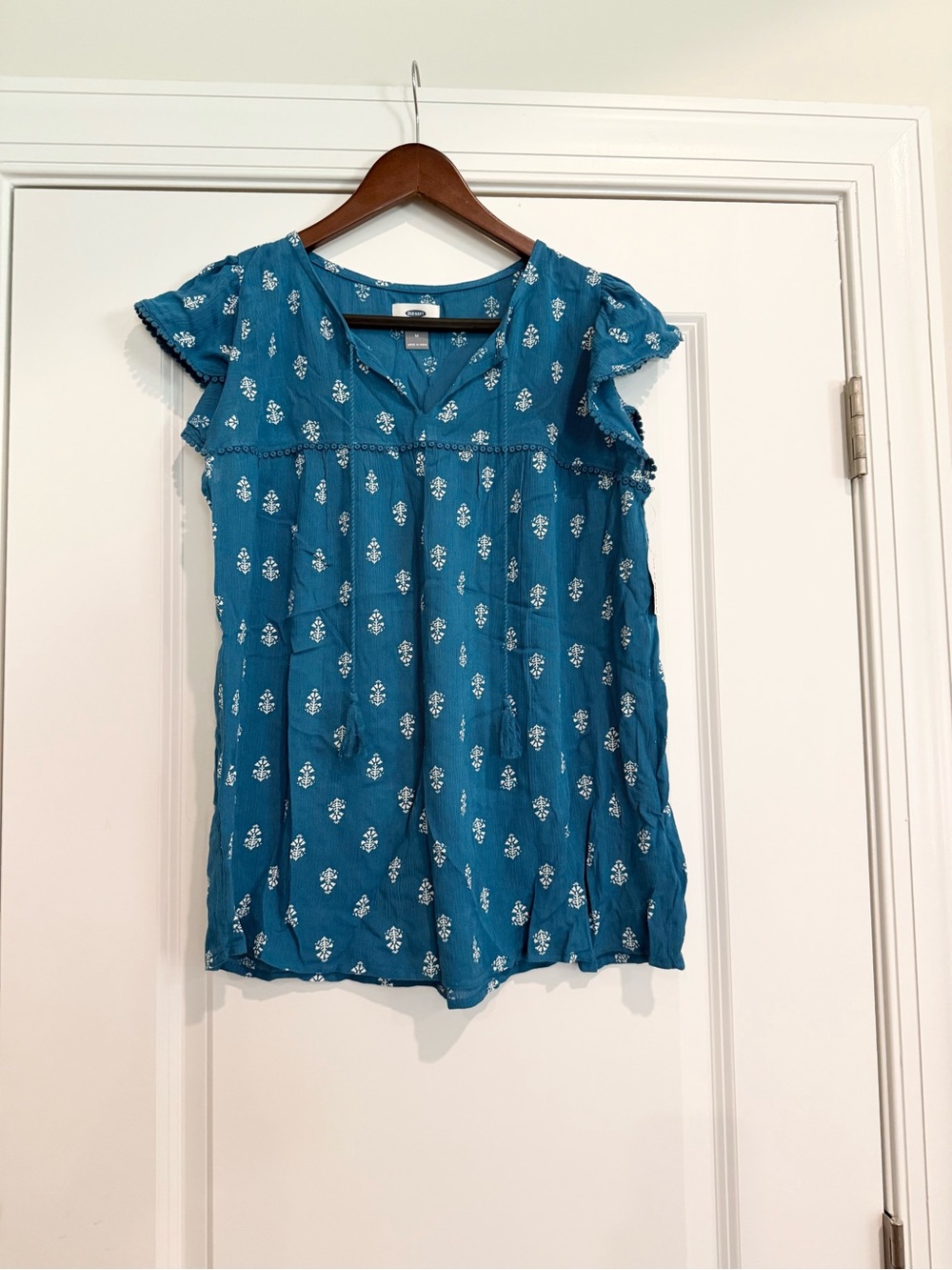 NWOT Old Navy Teal Short Flutter Sleeve Peasant Top